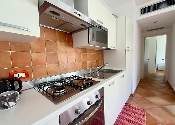 公寓 Glicine Residenza Prealba Con Posto Auto 莱万托