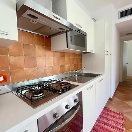 Διαμέρισμα Glicine Residenza Prealba Con Posto Auto Λεβάντο