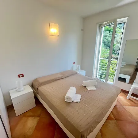 Glicine Residenza Prealba Con Posto Auto Διαμέρισμα