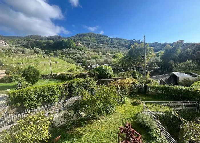 Daire Glicine Residenza Prealba Con Posto Auto Levanto